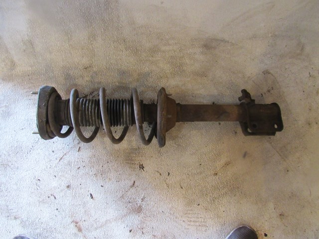 2004 Subaru Forester XT Rear LH Driver Strut