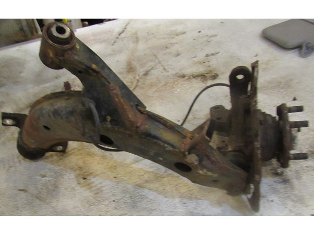 2004 Subaru Forester XT Front LH Driver Spindle, Lower Control Arm & ABS Sensor