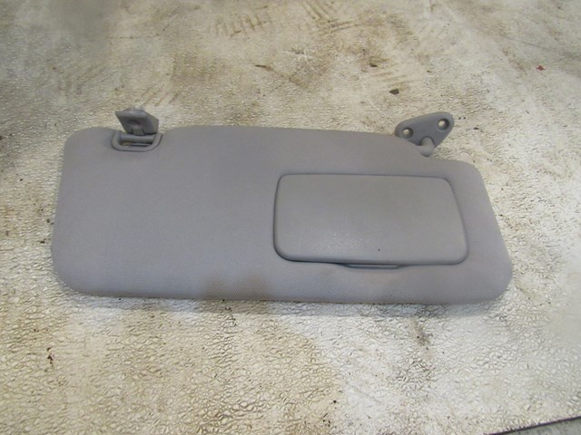 2004 Subaru Forester XT RH Passenger Sun Visor