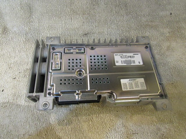 2009 Infiniti G37 Coupe Large Amplifier 28061 JL02A