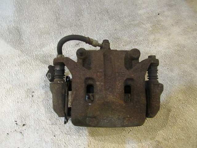 2009 Infiniti G37 Coupe Front RH Passenger Caliper