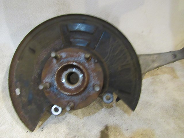 2009 Infiniti G37x Coupe Front RH Passenger Spindle
