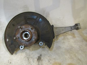 2009 Infiniti G37x Coupe Front RH Passenger Spindle