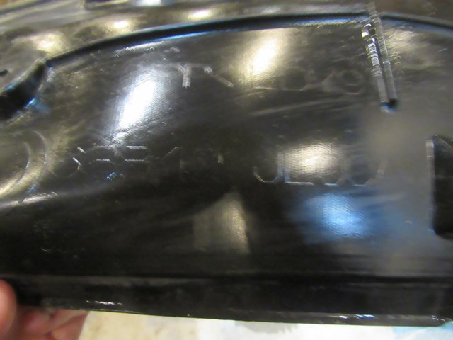 2009 Infiniti G37 Coupe Front RH Pass Fender Liner Rear Portion 68342 JL00A