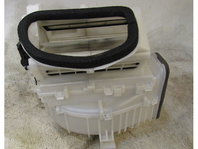 2009 Infiniti G37 Coupe Blower Motor Assembly 27200 JK600