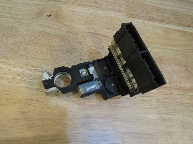 2015 Nissan 370z Nismo Positive Battery Terminal