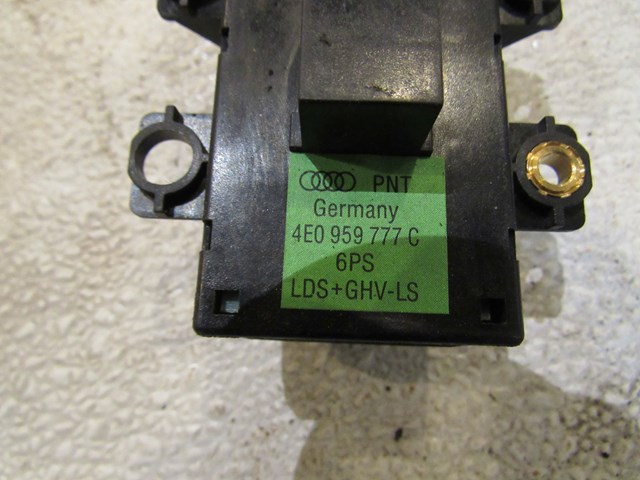 2008 Audi A8 Front LH Driver Seat Adjustment Switch 4E0 959 777