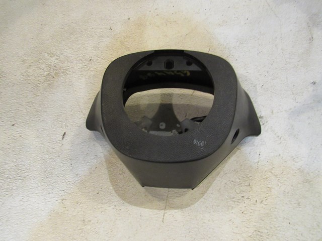 09 Infiniti G37x Coupe Steering Wheel Trim Controls-READ