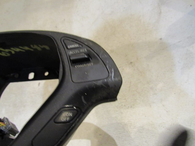 09 Infiniti G37x Coupe Steering Wheel Trim Controls-READ