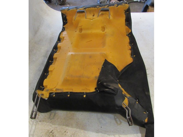 2008 Infiniti G35 Sedan Rear RH Passenger Seat Back