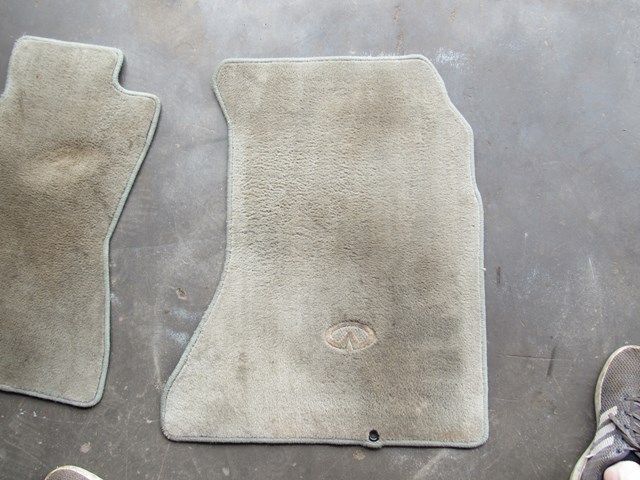 2006 Infiniti G35 Coupe Floor Mat Set
