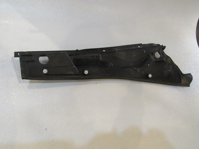 2004 Infiniti M45 LH Driver Wiper Cowl 66863 CR900