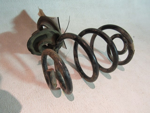 2008 Nissan Versa Rear Coil Spring w/Bushing