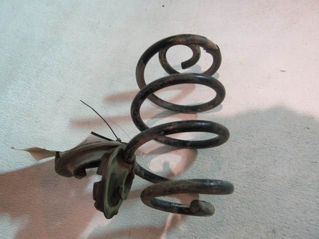 2008 Nissan Versa Rear Coil Spring w/Bushing