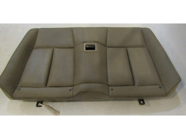2013 BMW 128i Convertible Rear Seat Back-Needs Cleaning