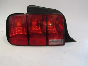 2006 Ford Mustang LH Driver Tail Light