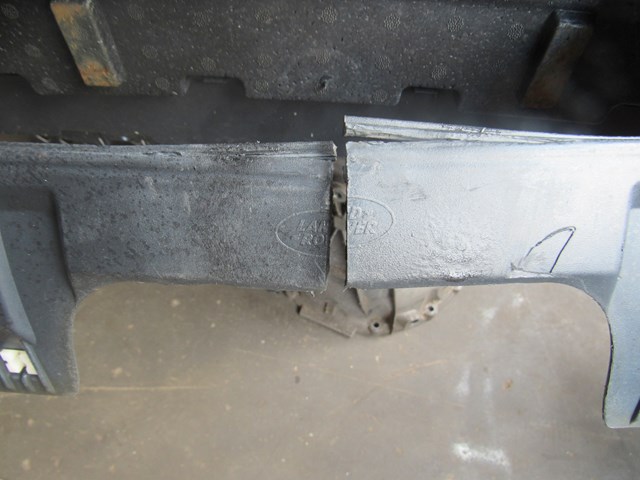 2006 Land Rover LR3 Rear Bumper w/Park Assist - See Photos