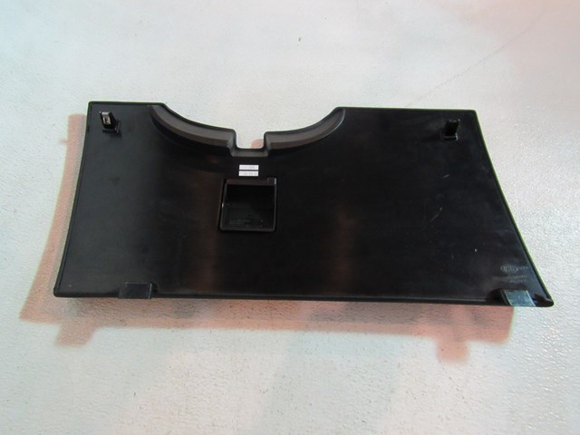 2005 2006 Land Rover LR3 LH Driver Lower Dash Trim Panel Knee
