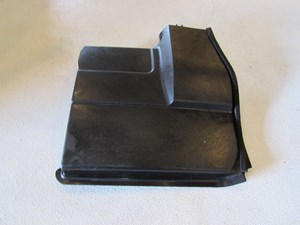 05 06 07 Land Rover LR3 Brake Cover Trim Panel LH Driver  DWN500032