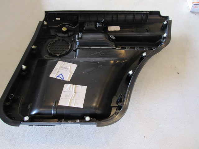 2005 Land Rover LR3 HSE Rear LH Driver Door Panel