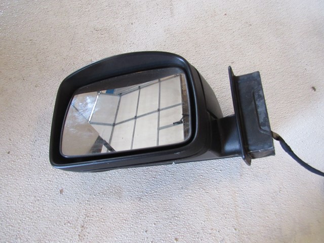05 Land Rover LR3 LH Side View Mirror READ