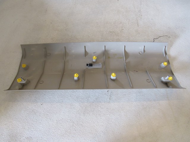 2005 Land Rover LR3 Rear Headliner/Roof Trim Panel EDV500014