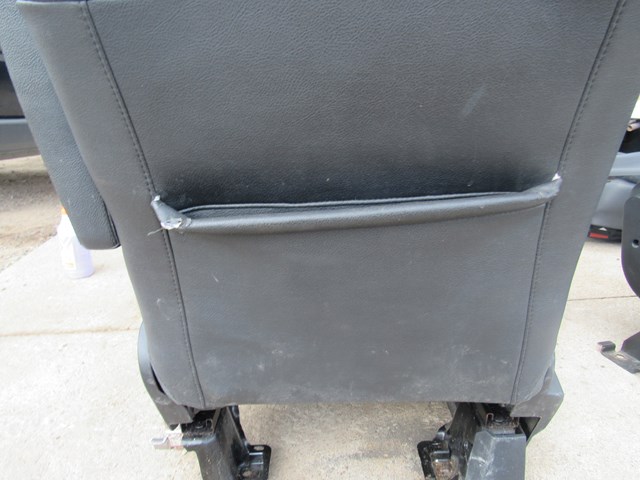 2005 Land Rover LR3 HSE Front RH Pass Seat, Memory