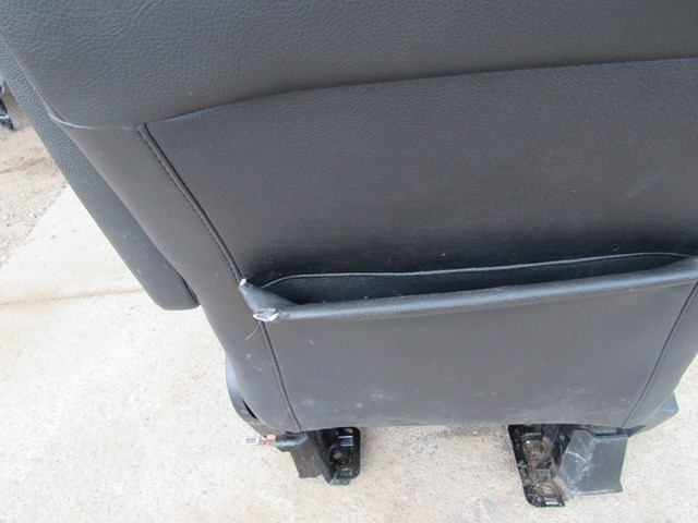 2005 Land Rover LR3 HSE Front RH Pass Seat, Memory