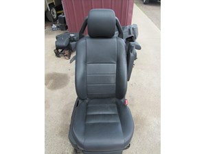 2005 Land Rover LR3 HSE Front RH Pass Seat, Memory
