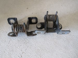 2005 Land Rover LR3 Tail Gate Hinges Set RH & LH