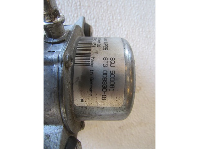 2005 Land Rover LR3 (L319) Vacuum Pump OEM SQJ500081