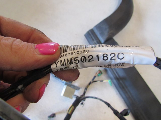 2005 Land Rover LR3 HSE Rear RH Door Wiring YMM502182C