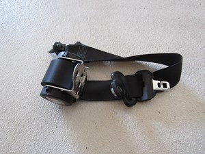 2005 Land Rover LR3 RH Passenger Third Row Seat Belt