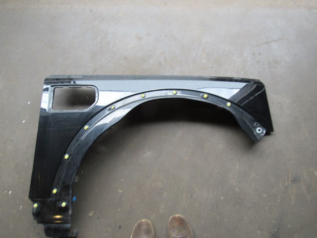 2005 Land Rover LR3 RH Passenger Fender Black NICE!