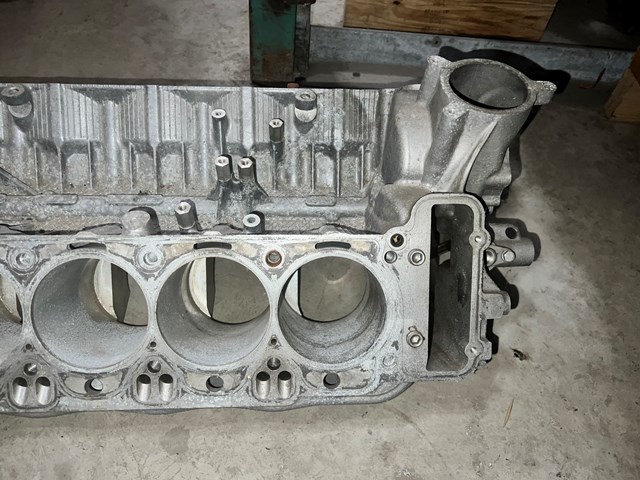 2007 BMW M6 E63 Engine Cylinder Block S85 5.0L V10 BMW M5 OEM