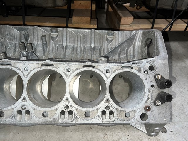 2007 BMW M6 E63 Engine Cylinder Block S85 5.0L V10 BMW M5 OEM