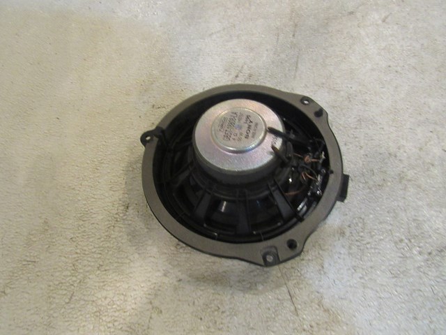 2016 Ford Explorer Sport Rear LH Driver Door Speaker 