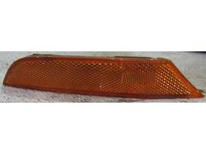 2003 Infiniti G35 Sedan RH Passenger Side Marker Light