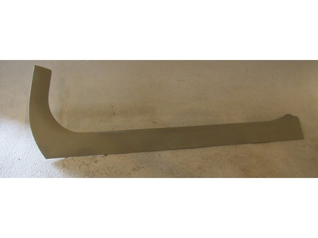 2008 Infiniti G35 Sedan Front RH Door Sill Trim 769B4JK90A Wheat