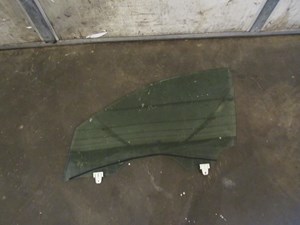2008 Infiniti G35 Sedan Front LH Driver Door Glass