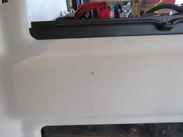 2005 Land Rover LR3 Headliner - See Details for shipping