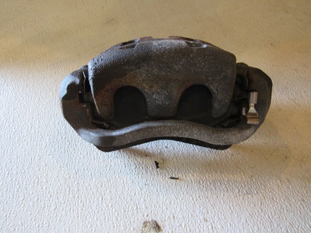 2008 Infiniti G35 Sedan Front LH Driver Caliper