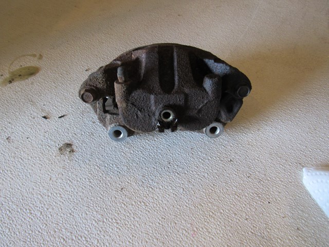 2008 Infiniti G35 Sedan Front LH Driver Caliper