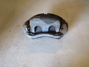 2008 Infiniti G35 Sedan Front RH Passenger Caliper