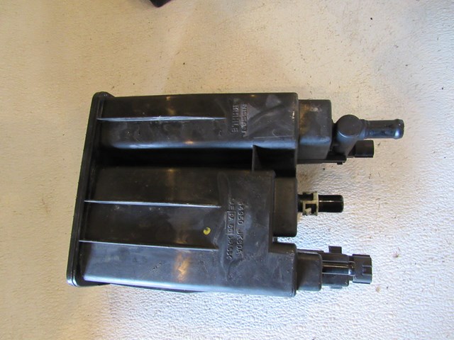 2008 Infiniti G35 Sedan Fuel Vapor Canister 