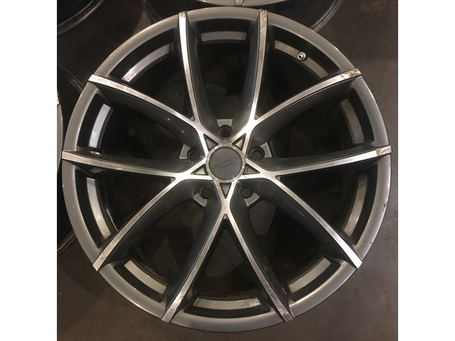 Liquid Metal Instinct 19 x 8 Wheels Rims