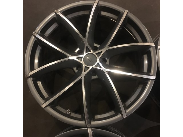 Liquid Metal Instinct 19 x 8 Wheels Rims
