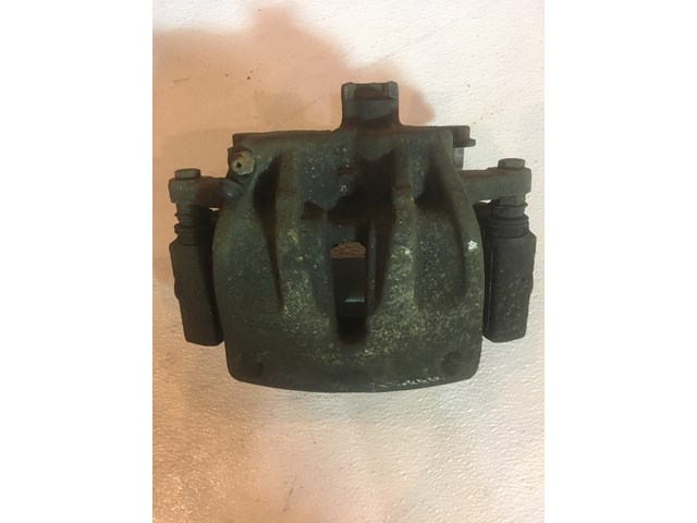 2005 Land Rover LR3 Front Driver Caliper