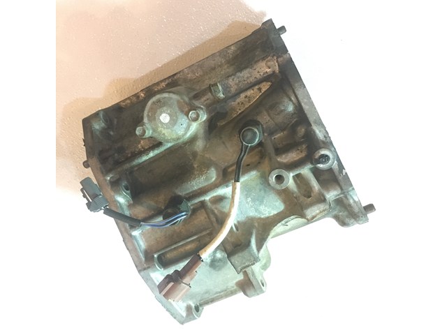 2008 Subaru WRX Transmission Case Center Diff Housing