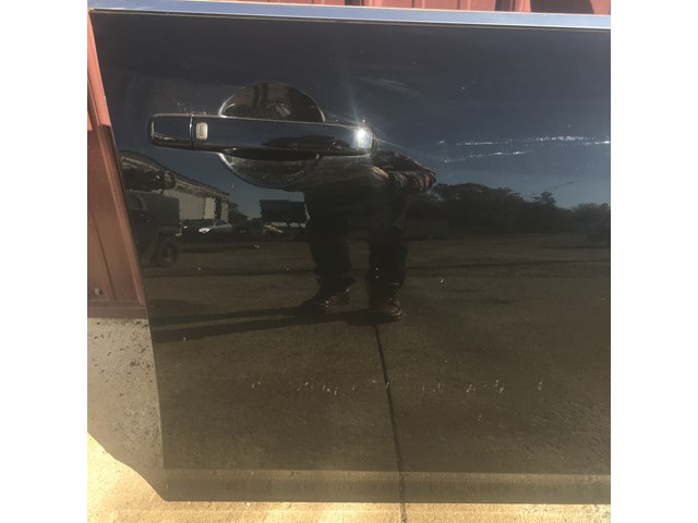 2008 Infiniti G35 Front Door Passenger RH Black